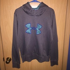 Under Armor Sweatshirt